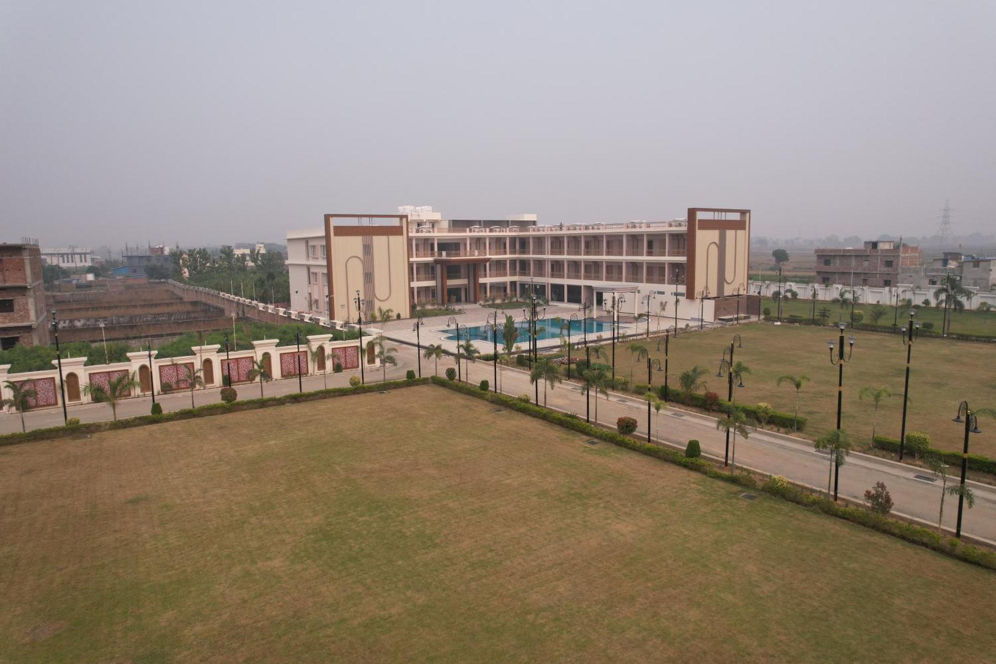 Nirvana Grand Hotel & Resort Gaya Esterno foto